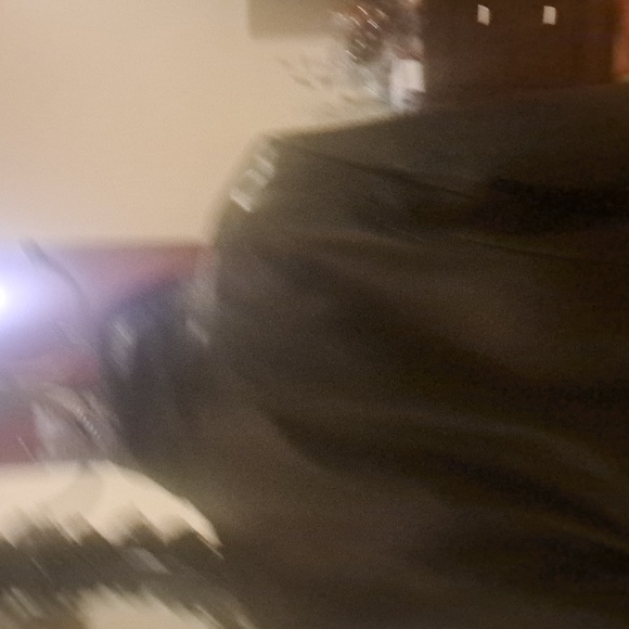 Closet clearance - Picture 6 of 9